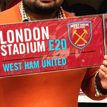west ham football team street sign